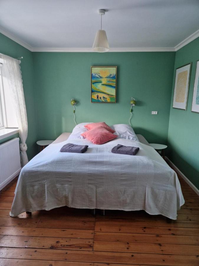Sørvágur Guesthouse Hugo מראה חיצוני תמונה