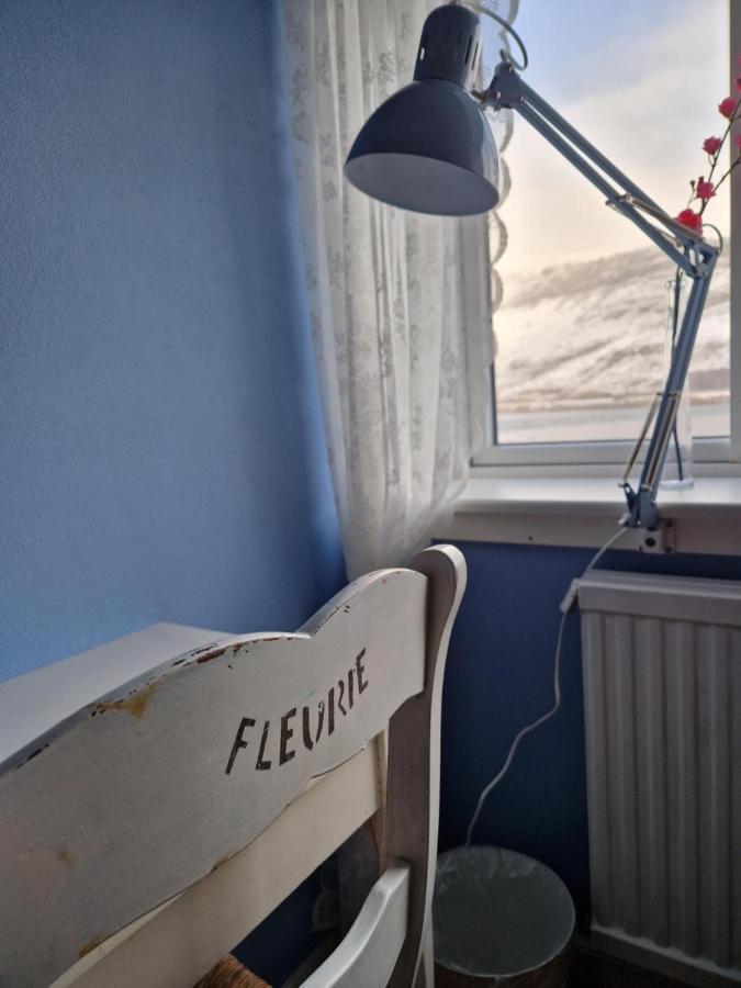 Sørvágur Guesthouse Hugo מראה חיצוני תמונה