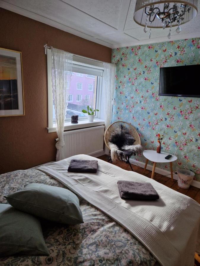 Sørvágur Guesthouse Hugo מראה חיצוני תמונה