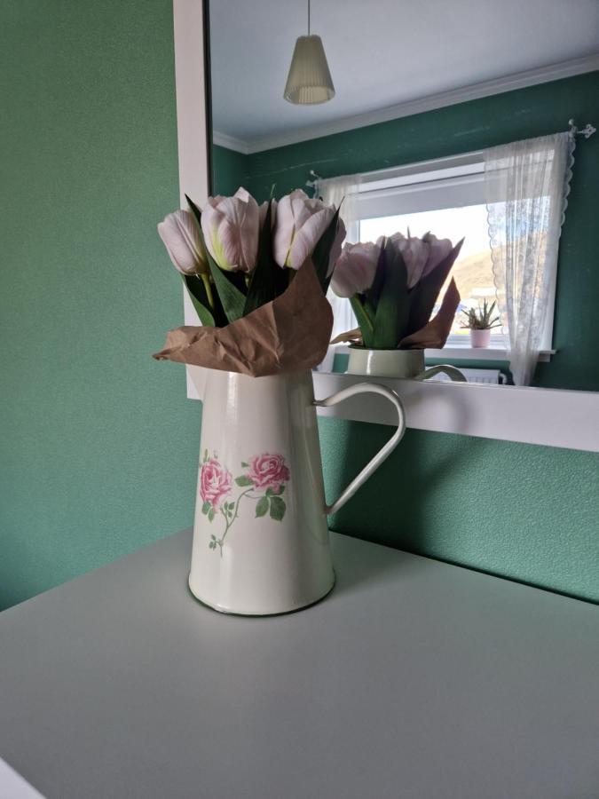 Sørvágur Guesthouse Hugo מראה חיצוני תמונה